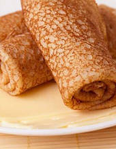 Read more about the article Ajdove palačinke z domačo lešnikovo kremo